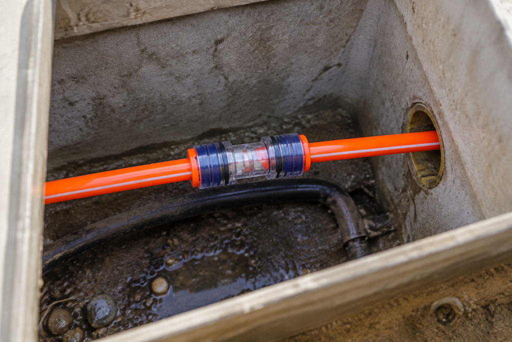 Microduct Straight Connector vs. Couplers: Which Option Fits Your Fiber Project?